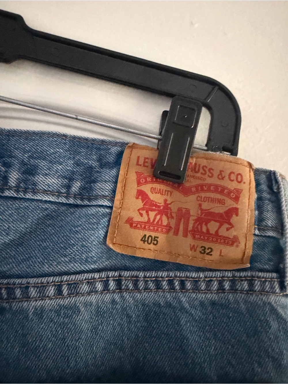 Men’s levi’s denim shorts - Picture 4 of 4